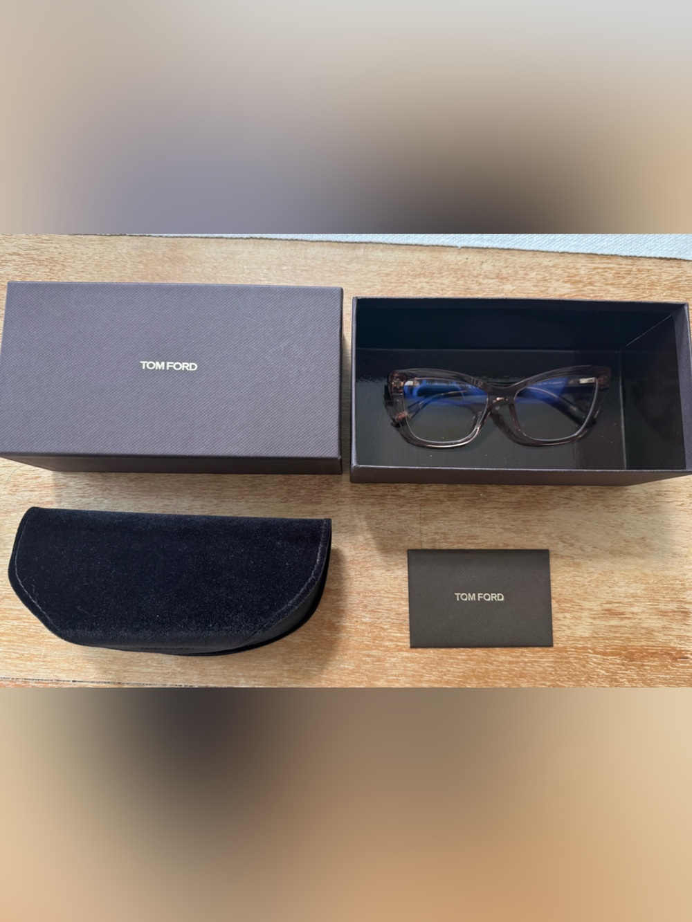 Tom Ford Translucent Tortoiseshell Cat-Eye Glasses - Dark Brown